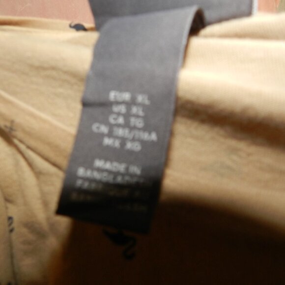 H&M Mens Beige Flamingo Print Short Sleeve Casual Crew Neck Summer Shirt Size XL - Picture 7 of 7